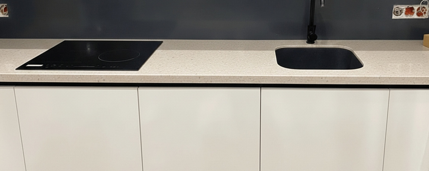 Столешница Staron Pebble Saratoga