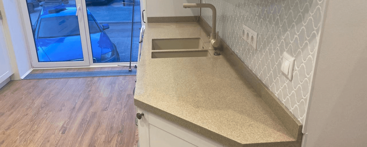 Столешница искусственный камень Staron sv430
