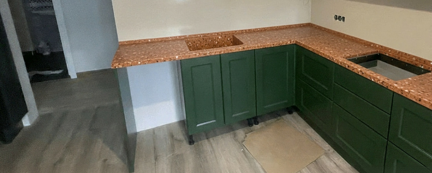Столешница Staron Pebble Copper