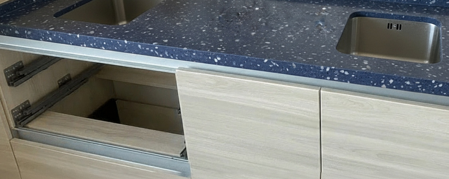 Столешница Staron Pebble Blue